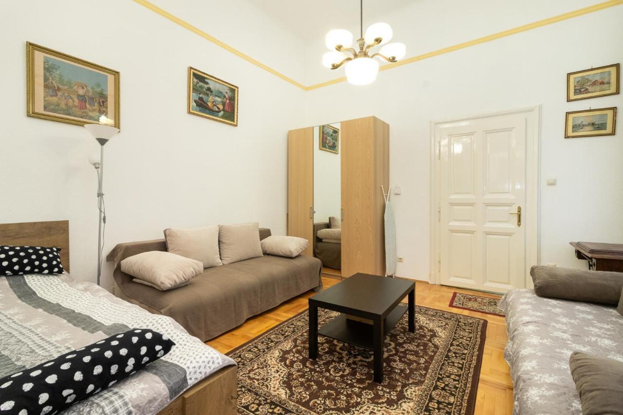 Rakoczi Apartman Budapest Luaran gambar