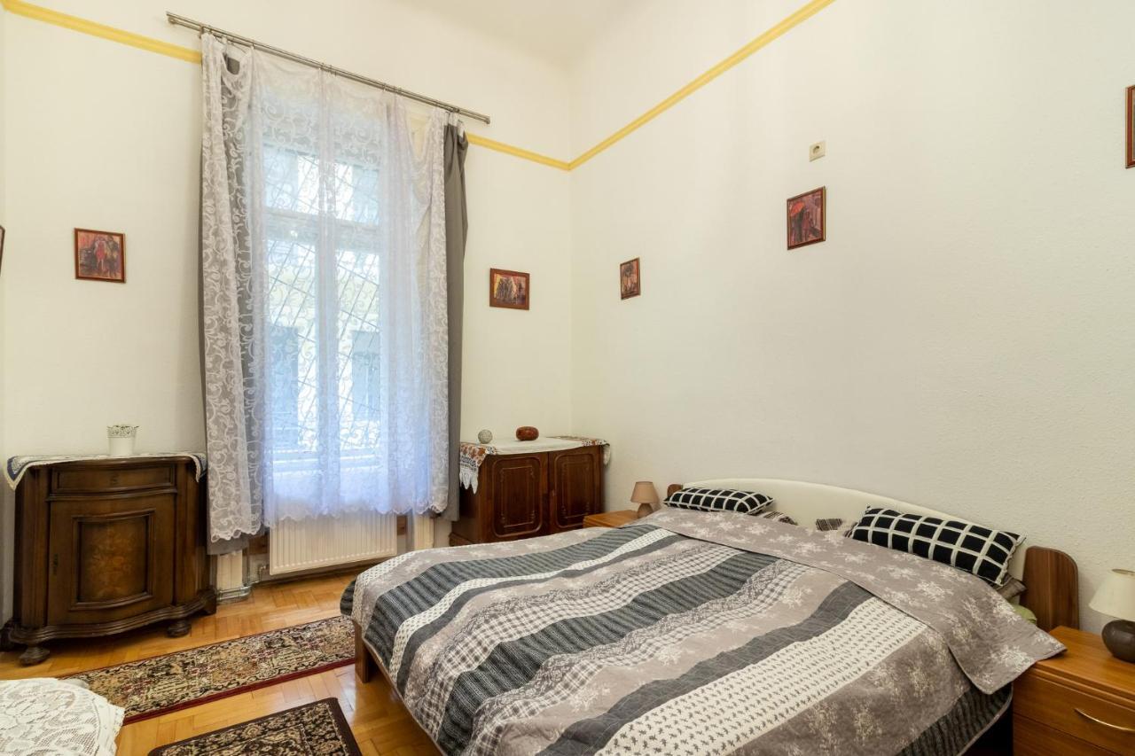 Rakoczi Apartman Budapest Luaran gambar